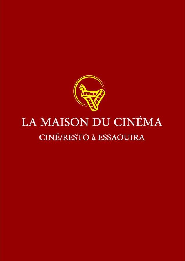 La Maison Du Cinema Есувейра Екстериор снимка