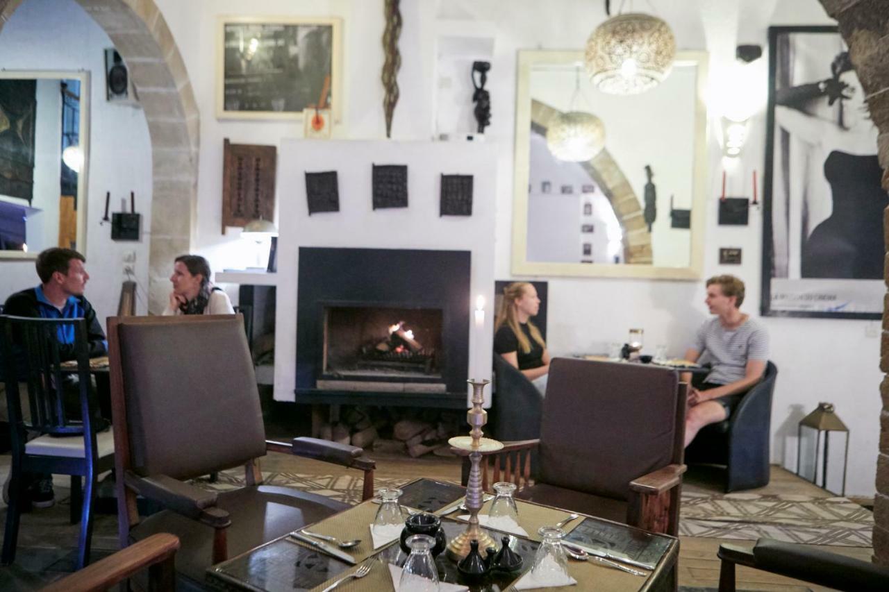 La Maison Du Cinema Есувейра Екстериор снимка